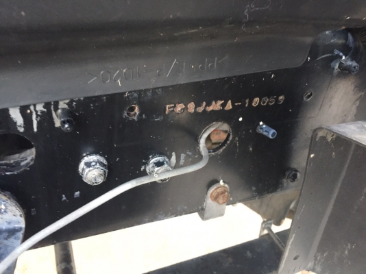 ขาย6ล้อHino Mega500แท้ยูโร3เครื่อง145แรง ตู้แห้ง3บานยาว5.70เมตร ขาย6ล้อHino Mega500แท้ยูโร3เครื่อง145แรง ตู้แห้ง3บานยาว5.70เมตร