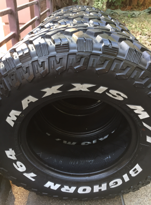 ยาง Mud Maxxis 265 75 16 ปลายปี12 ดอกเต็ม ไม่มีปะ ราคาไม่แพง