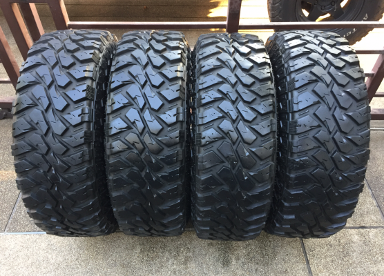 ยาง Mud Maxxis 265 75 16 ปลายปี12 ดอกเต็ม ไม่มีปะ ราคาไม่แพง