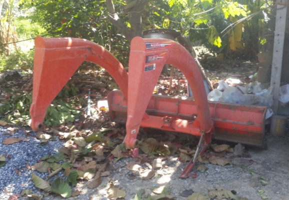 L4708 ปี55 อุปกรณ์2ชิ้นพร้อมส่งครับ