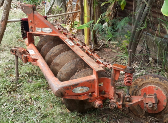 L4708 ปี55 อุปกรณ์2ชิ้นพร้อมส่งครับ