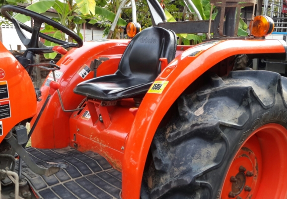 L4708 ปี55 อุปกรณ์2ชิ้นพร้อมส่งครับ