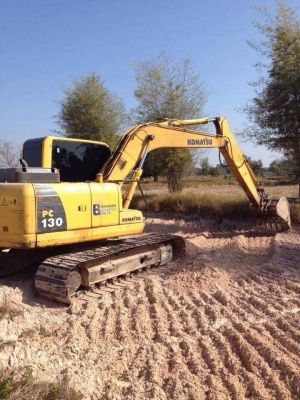 ขาย 1,280,000 Komatsu Pc130 รุ่น 8 ไฟฟ้าครบ เครื่องดี ปั้มแรง เอวดี ช่วงล่างดี เอกสารแจ้งจำหน่าย (รถอยู่ ยโสธร) 090-772-3710 090-772-3708