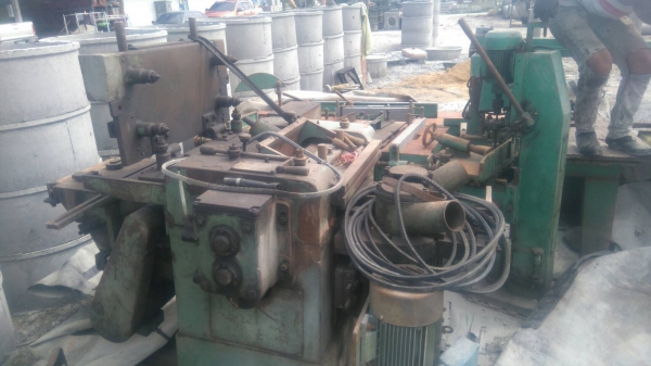 ขายด่วนๆ เครืองผ่าไม้ ใส ทำวงกบปะตูหน้าต่าง พร้อมใช้งานคับ