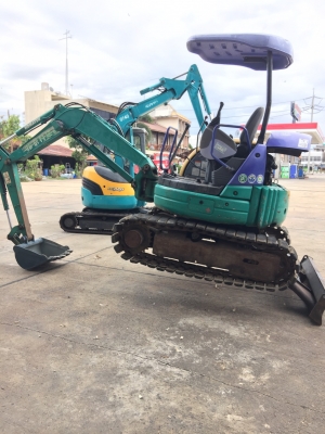 ขาย โคมัสสุ PC27-mrx