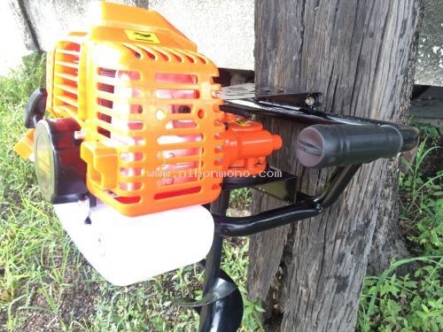 ขาย เครื่องเจาะดิน AUGER เครื่องยนต์เบนซิน 49cc รหัสสินค้า: 80904401 www.nihonmono.com ขาย เครื่องเจาะดิน AUGER เครื่องยนต์เบนซิน 49cc รหัสสินค้า: 80904401 www.nihonmono.com