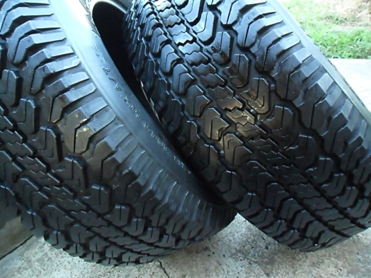 ยางออล A/Tกระบะ15  มิชลิน 255-70-R15 ลงพื้นปี13 (2เส้น1,500) ดอกหนา1เซ็นกว่า