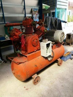 ปั๊มลม SANCO ขนาด 300 ลิตร พร้อมใช้งาน