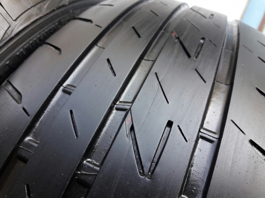ยางBRIDGESTONE รุ่น Ecopia EP200.215 60R16 สัปดาห์ที่44ปี2015 ลงพื้นปลายปี2015 สภาพสวยดอกเยอะ