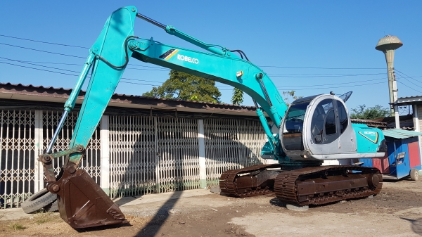 ขายด่วนรถแบคโฮKOBELCO-SK200MARK5มาร์ไฟร์รถนอกเพิ่งนำเข้ามายังไม่เคยใช้งานในเมืองไทยเลย