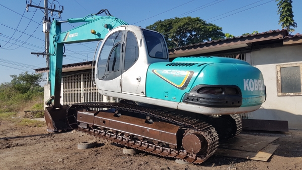 ขายด่วนรถแบคโฮKOBELCO-SK200MARK5มาร์ไฟร์รถนอกเพิ่งนำเข้ามายังไม่เคยใช้งานในเมืองไทยเลย ขายด่วนรถแบคโฮKOBELCO-SK200MARK5มาร์ไฟร์รถนอกเพิ่งนำเข้ามายังไม่เคยใช้งานในเมืองไทยเลย