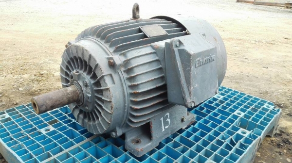 ** ไปอยู่แพร่ครับ ** มอเตอร์ Electrim 60 HP 380V 1480 RPM สวยๆทุ่นเดิมๆพร้อมใช้งาน