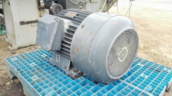 ** ไปอยู่แพร่ครับ ** มอเตอร์ Electrim 60 HP 380V 1480 RPM สวยๆทุ่นเดิมๆพร้อมใช้งาน