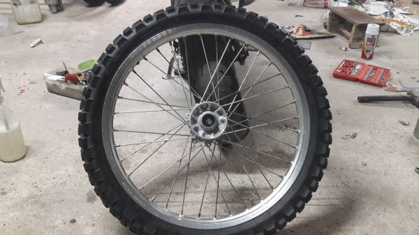 ล้อพร้อมยางcrf250l