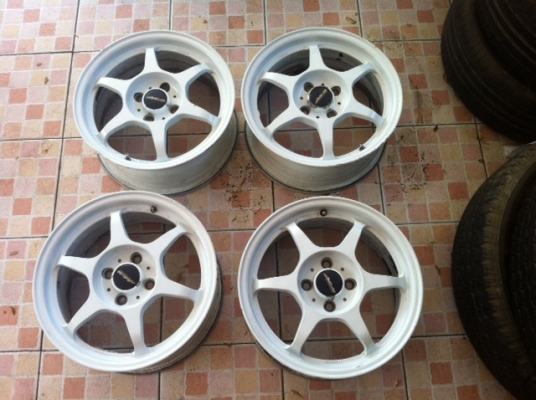 ขายล้อลาย P1SF 15X6.5 4รู100 สีขาว 1ชุด