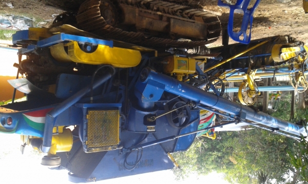 ขายรถเกี่ยวข้าว