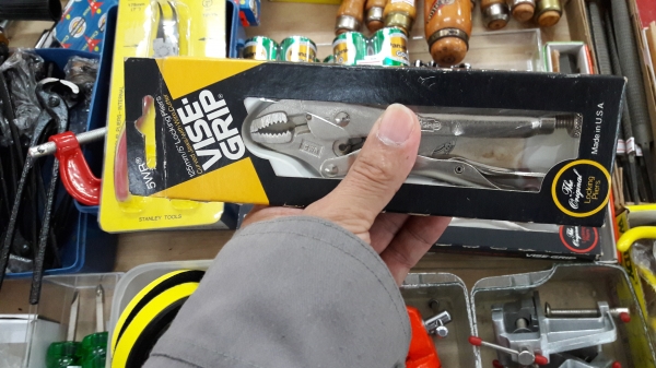 ขายคีมล็อกVISE-GRIP5WR และ7R Made in USA.งานเก่าเก็บยี่สิบกว่าปี