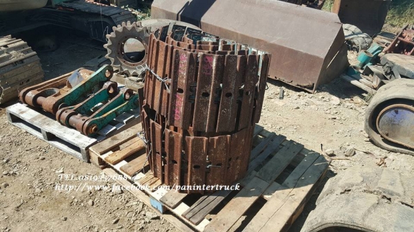 FROM JAPAN*สินค้าเก่านอก* ขายถูกด่วนๆโซ่พร้อมแทรคสำหรับรถขุดไซค์ 20,25,30,35 /(มี 42 ข้อ)จำนวน1คู่/ ราคาเพียง 25,000 บาท สนใจติดต่อ 0819337688