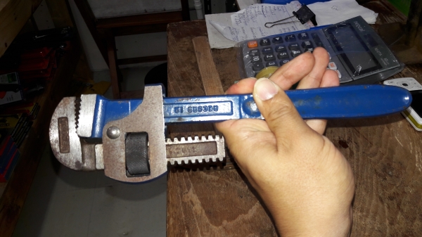 ขายคอม้าขาเดียว12" Record Made in England.ใหม่เก่าเก็บสวย ขายคอม้าขาเดียว12" Record Made in England.ใหม่เก่าเก็บสวย