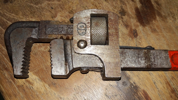 ขายคอม้าขาเดี่ยวเยอรมันขนาด10" Made in Germany.ใหม่เก่าเก็บสวยๆ