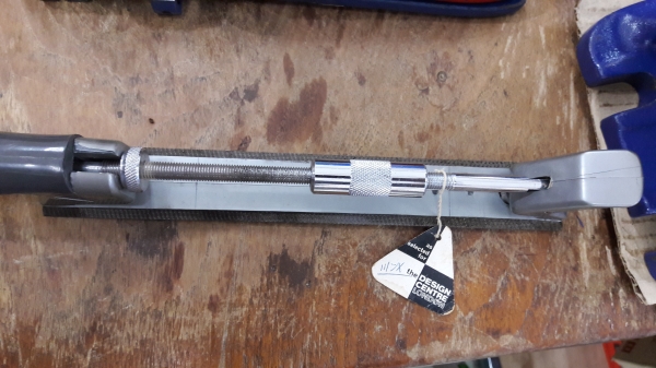 ขายตะไบฟันโค้งพร้อมด้ามMade in England.ใหม่เก่าเก็บ