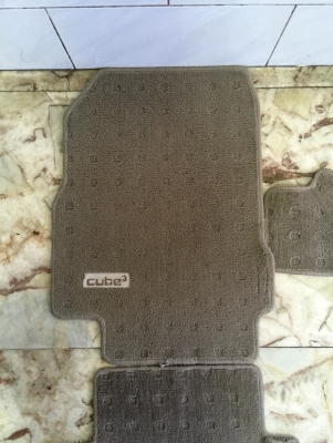 ขายพรมติดรถยนต์ NISSAN รุ่น CUBE3 ตัว TOP ของแท้ญี่ปุ่นเลย ขายพรมติดรถยนต์ NISSAN รุ่น CUBE3 ตัว TOP ของแท้ญี่ปุ่นเลย