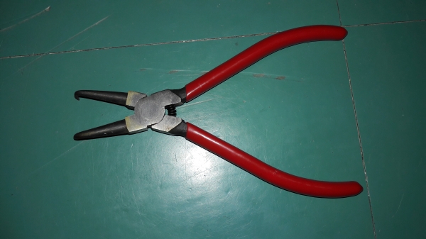 ขายคีมหุบแหวนสปริง7" STANLEY MADE IN USA.ใหม่เก่าเก็บ ขายคีมหุบแหวนสปริง7" STANLEY MADE IN USA.ใหม่เก่าเก็บ