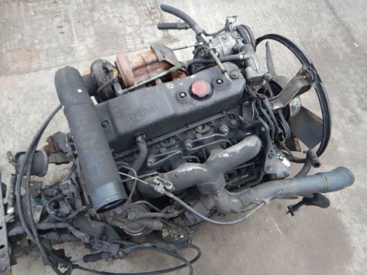 ขายเครื่องยนต์พร้อมเกียร์ isuzu 4BD2