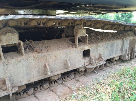 ขายด่วน แบคโฮ ฮิตาชิ EX 200 รุ่น 2 ไฟฟ้าเต็ม