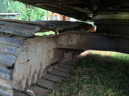 ขายด่วน แบคโฮ ฮิตาชิ EX 200 รุ่น 2 ไฟฟ้าเต็ม