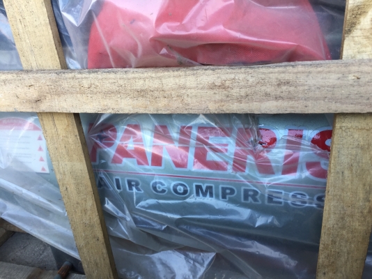 ขายปั๊มลม ขนาด70 ลิตรไฟ220โวลไฟ2สาย