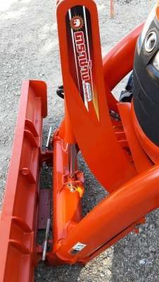 KUBOTA  L 4708 SP (4WD)  2 เพลา   สภาพใหม่สวยๆ   ชั่วโมงใช้   งานน้อย  สีเดิมทั้งคัน