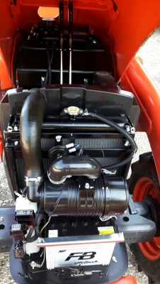 KUBOTA  L 4708 SP (4WD)  2 เพลา   สภาพใหม่สวยๆ   ชั่วโมงใช้   งานน้อย  สีเดิมทั้งคัน