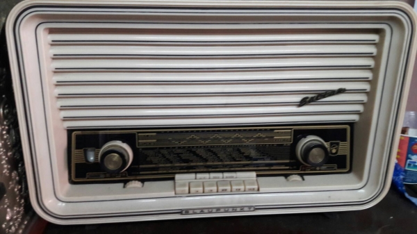 ขายวิทยุโบราณblaupunkt เยอรมันแท้สภาพสวย ๆ