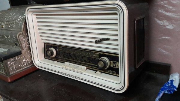 ขายวิทยุโบราณblaupunkt เยอรมันแท้สภาพสวย ๆ