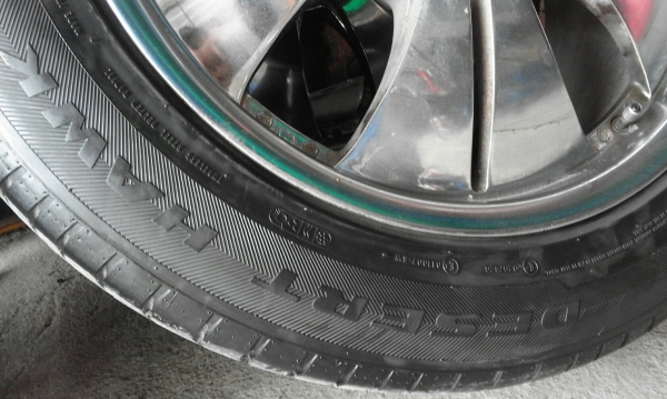245/44R20 หน้า 265/50R20 หลัง ACHILLES  ปี13 ชุด 4 ล้อ tel. 081-427-3941