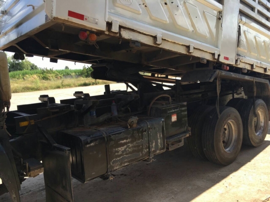 ขายรถพ่วง 22 ล้อ แม่-ลูก กระบะเหล็กคอกเกษตรดั้ม อู่.สามมิตร I SUZU 360 ปี.56 รถสวย วิ้งน้อย  ราคา 2650000 ต่อรอง สนใจรีบ จองด่วน 0813531946