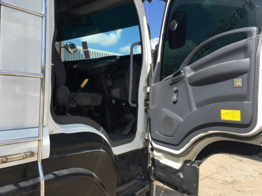 ขายรถพ่วง 22 ล้อ แม่-ลูก กระบะเหล็กคอกเกษตรดั้ม อู่.สามมิตร I SUZU 360 ปี.56 รถสวย วิ้งน้อย  ราคา 2650000 ต่อรอง สนใจรีบ จองด่วน 0813531946