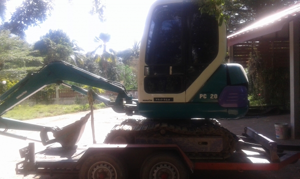 ขายแบคโฮ 20-7Eสวยมาก พร้อมตัวลาก และปิคอัพ ยกชุด
