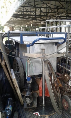 รถเข็นขายของ