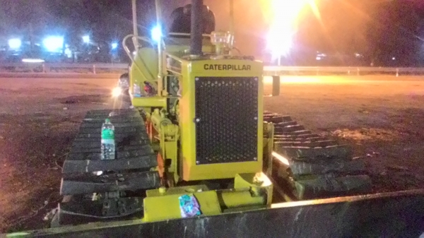 ขายรถแทรคเตอร์ CAT  D3c สภาพพร้อมใช้   เครื่องดี   เกียร์แรง   สตาร์ทง่าย