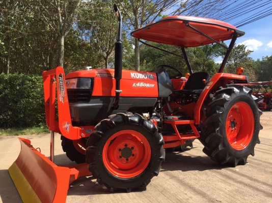ขายรถไถKubota L4508DI (4WD) พร้อมใบมีดหน้าและผานพรวน รถสวย พร้อมใช้งาน