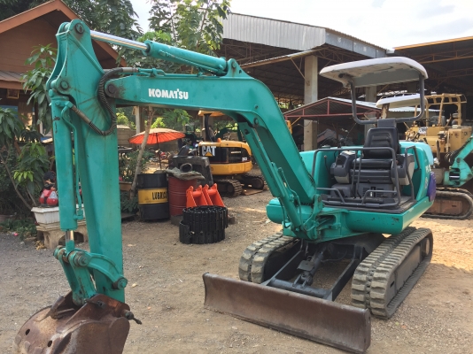 ขายรถขุดยอดนิยม KOMATSU PC25-7 รถนำเข้าจากญี่ปุ่น สภาพพร้อมใช้งาน ขายรถขุดยอดนิยม KOMATSU PC25-7 รถนำเข้าจากญี่ปุ่น สภาพพร้อมใช้งาน