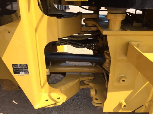 ขายรถตักล้อยาง CAT 910H ปี 2011 แขนยาวพิเศษ สภาพสวยพร้อมใช้ มีVDOการทำงานครับ