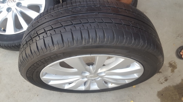 ขายล้อSuzuki Swift 16ยางปี 14  4 ล้อ