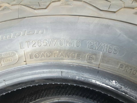 BF KO2 USA. 265-70-16 ปี16 สภาพดีมาก 1ชุด BF KO2 USA. 265-70-16 ปี16 สภาพดีมาก 1ชุด