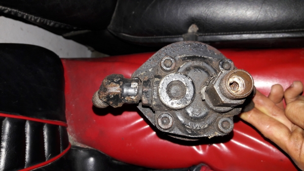 ปั้มมอเตอร์ ปั่นไฮดรอริค 24V. ตัดของญี่ปุ่น สภาพสวยไม่แพง