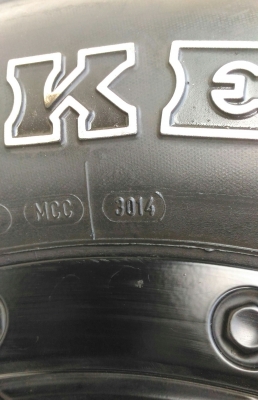 ขายยาง MICKEY ขอบ 17 พร้อมล้อหยดน้ำ ขายยาง MICKEY ขอบ 17 พร้อมล้อหยดน้ำ