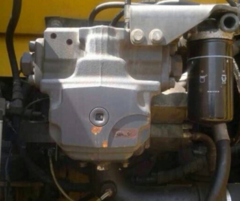 ขาย 1,795,000 KOMATSU pc 200-8 N1 ทำงาน 6,000 ชม.เครื่องดี ปั้มแรง ไฟฟ้าครบ เอวแน่น ช่วงล่างดี เอกสารเล่มทะเบียน รถอยู่ อ่างทอง 090-772-3710 090-772-3708