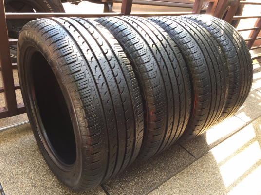 ยางติดรถป้ายแดง Ford Everest Goodyear EfficientGrip SUV 265 50 20 ปี16 ยางยังคมชัด วิ่งได้อีกหลายหมื่นโล ดอกเต็ม เนื้อนิ่มสุดๆ ไม่มีปะ ราคาเร้าใจ